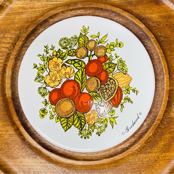 Vintage Goodwood teak / ceramic cheese & cracker tray with glass dome cloche - Picture 6 of 11